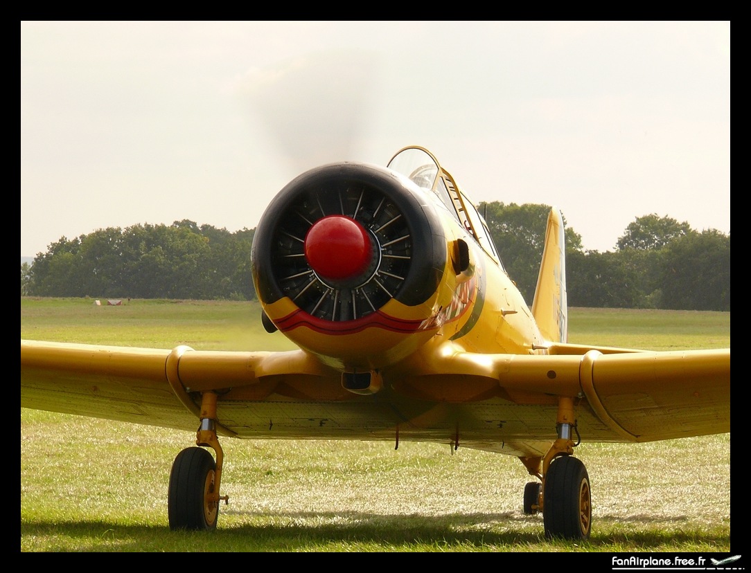 North American T-6G Texan - F-AZBQ