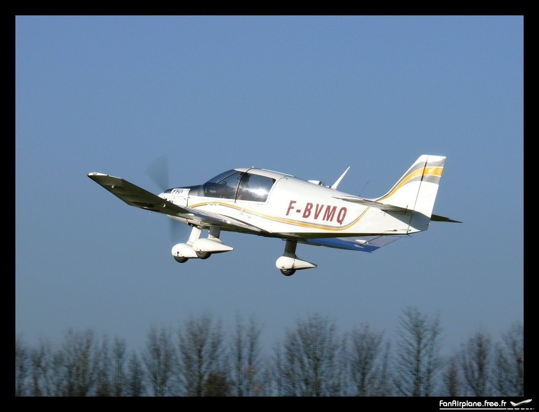 Robin DR400-120 - F-BVMQ