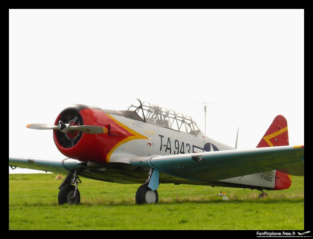 North American AT-6D Texan - F-AZSC