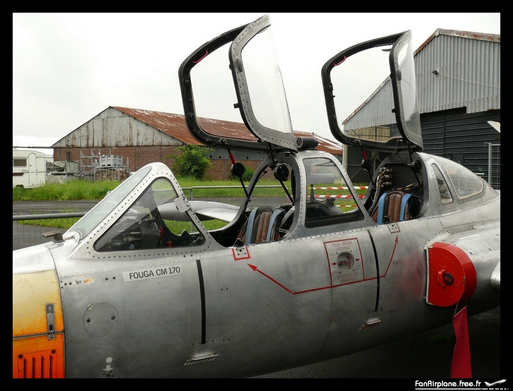 Fouga CM-170 Magister - F-GLHO