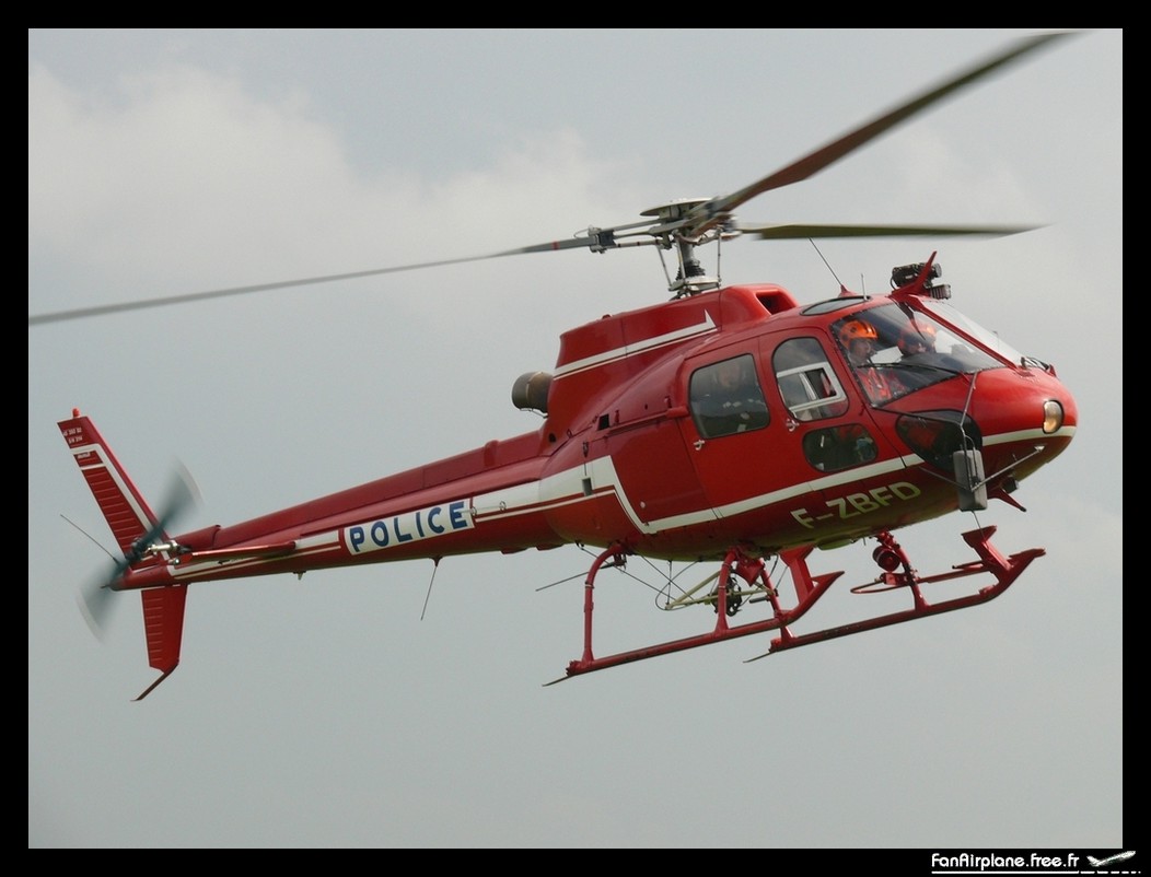 Aerospatiale AS-350B Ecureuil - F-ZBFD