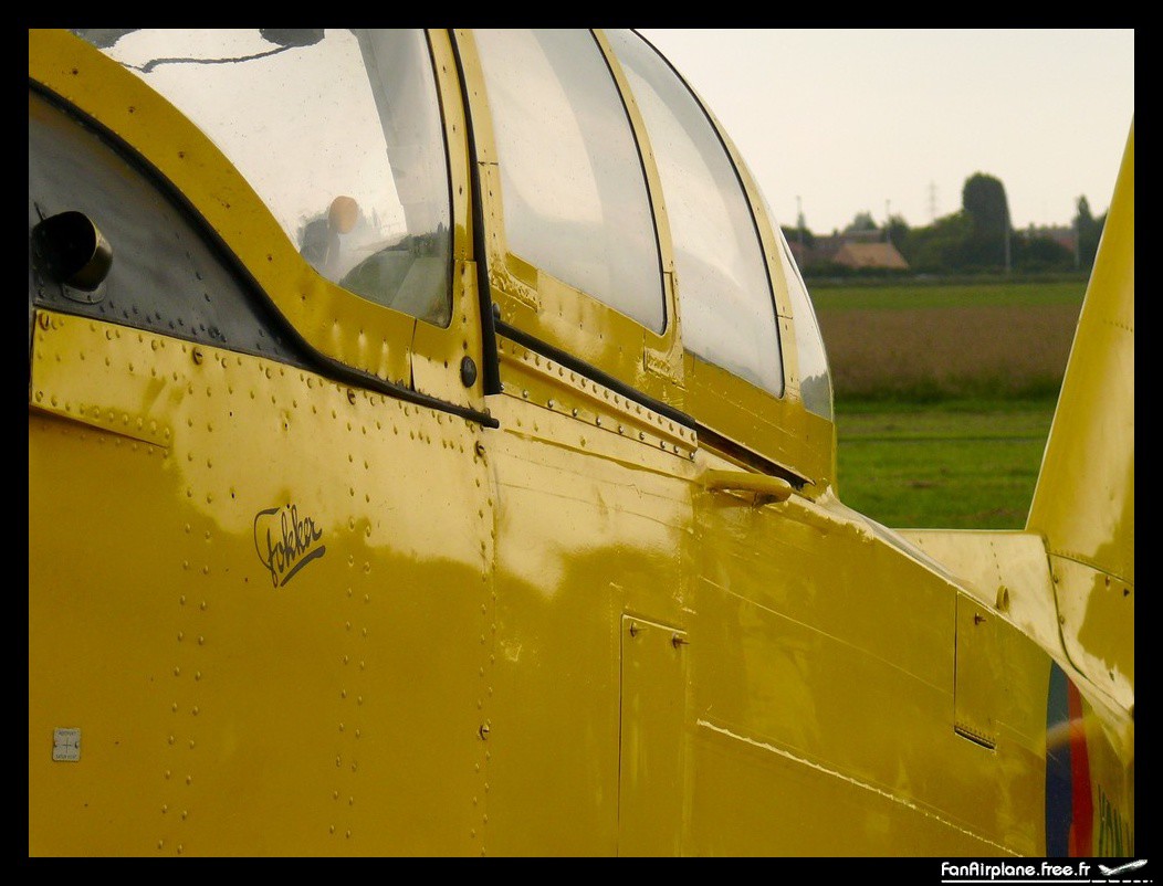 Fokker S11-1 Instructor - G-BEPV