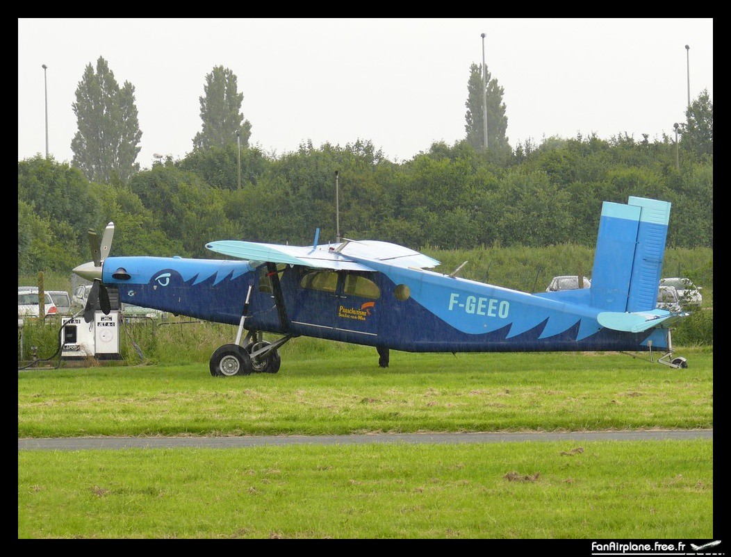 Pilatus PC-6/B2-H2 Turbo Porter - F-GEEO