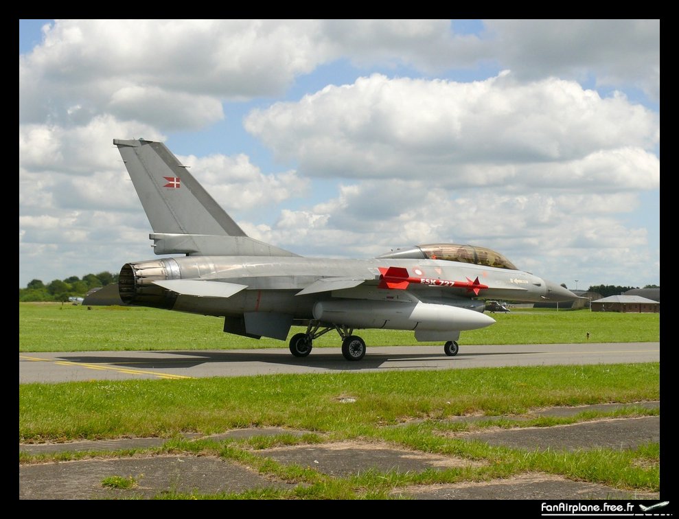 SABCA F-16B Fighting Falcon - ET-197