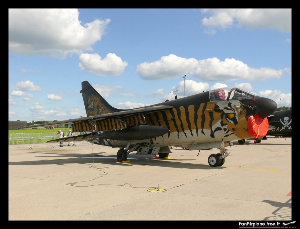 LTV A-7E Corsair II - 158825