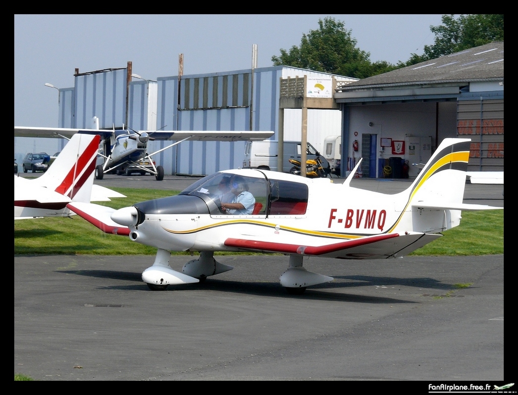 Robin DR400-120 - F-BVMQ