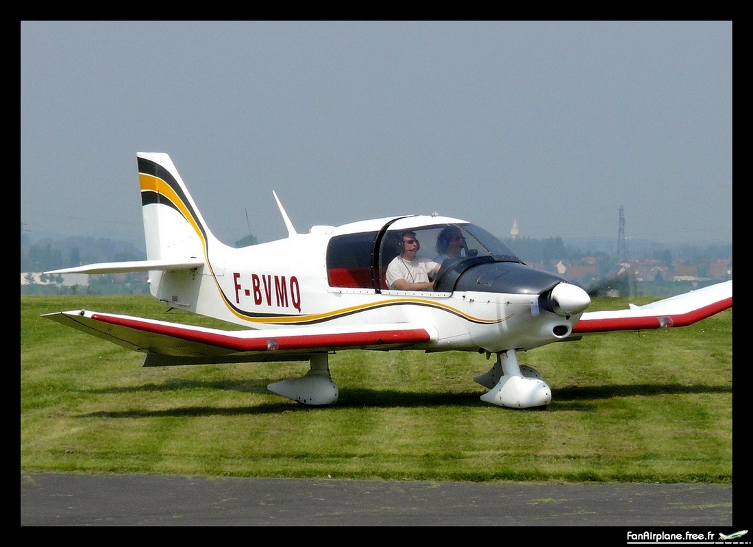 Robin DR400-120 - F-BVMQ