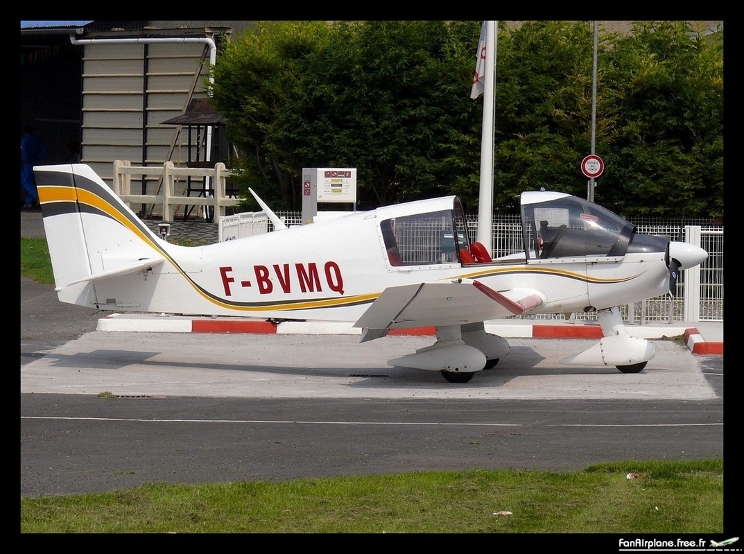 Robin DR400-120 - F-BVMQ