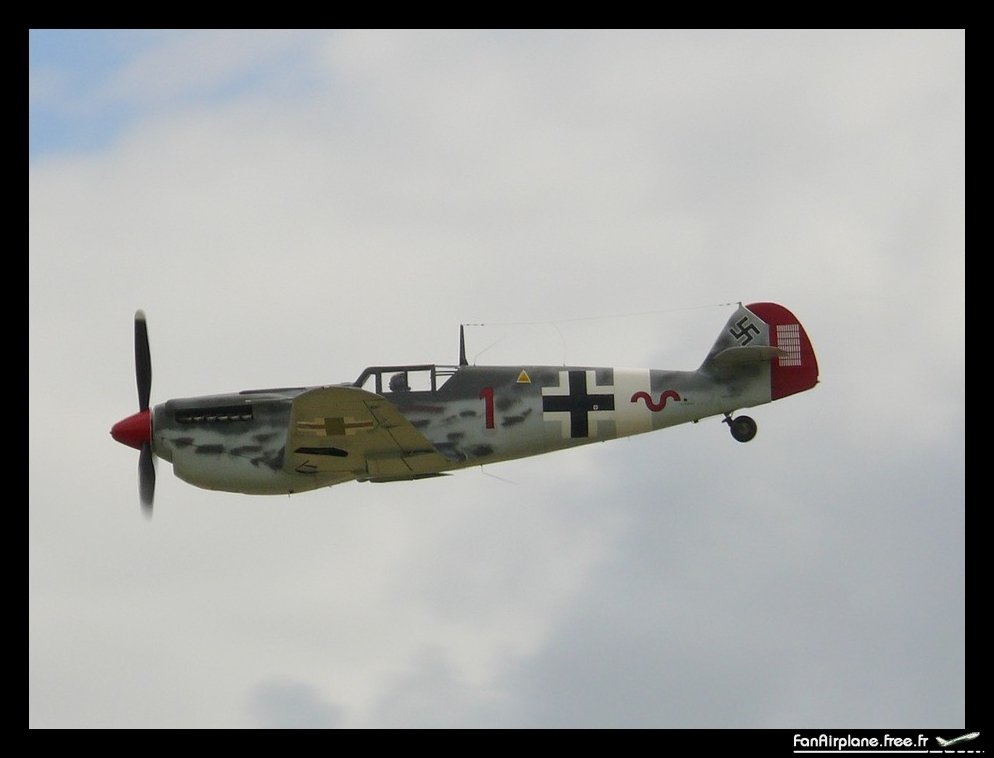 Hispano HA-1112-M1L Buchon - G-BWUE