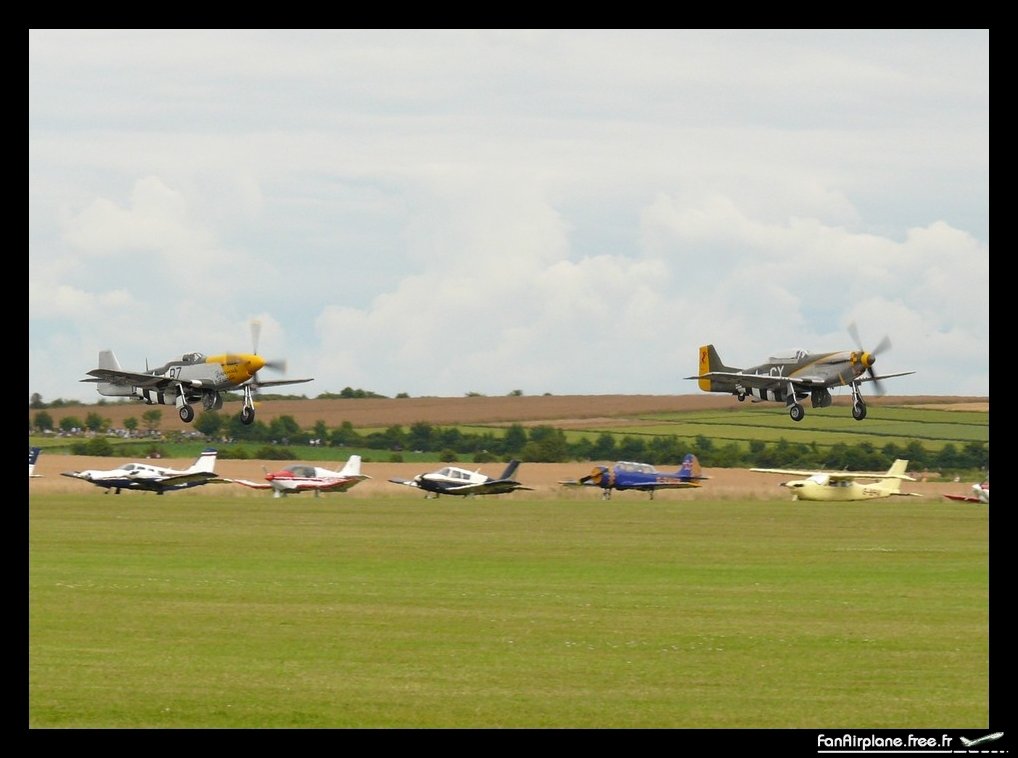 North American P-51D Mustang - NX251RJ