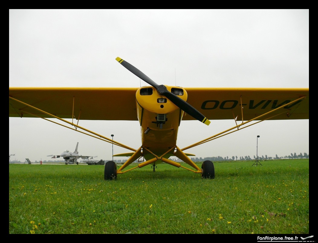 Piper PA-18-95 Super Cub - OO-VIW