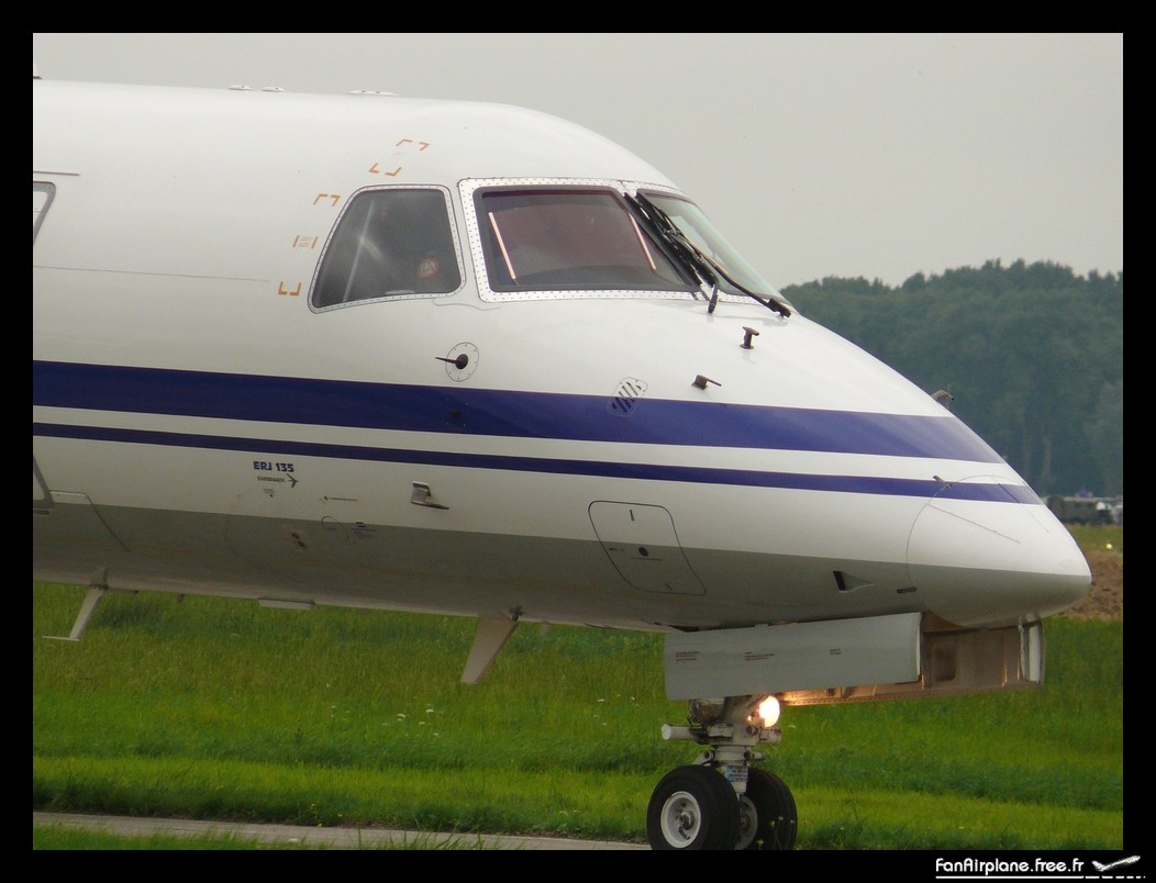 Embraer EMB-135LR (ERJ-135LR) - CE-01