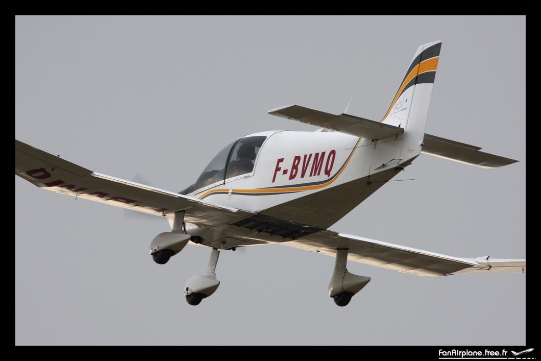 Robin DR400-120 - F-BVMQ