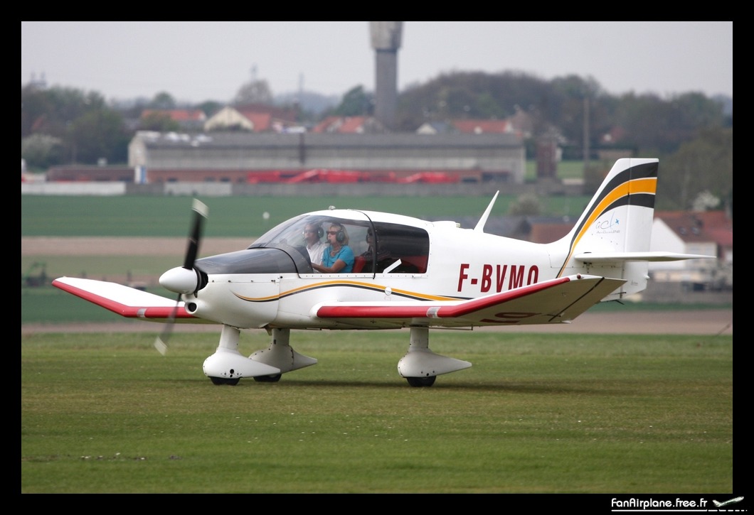 Robin DR400-120 - F-BVMQ