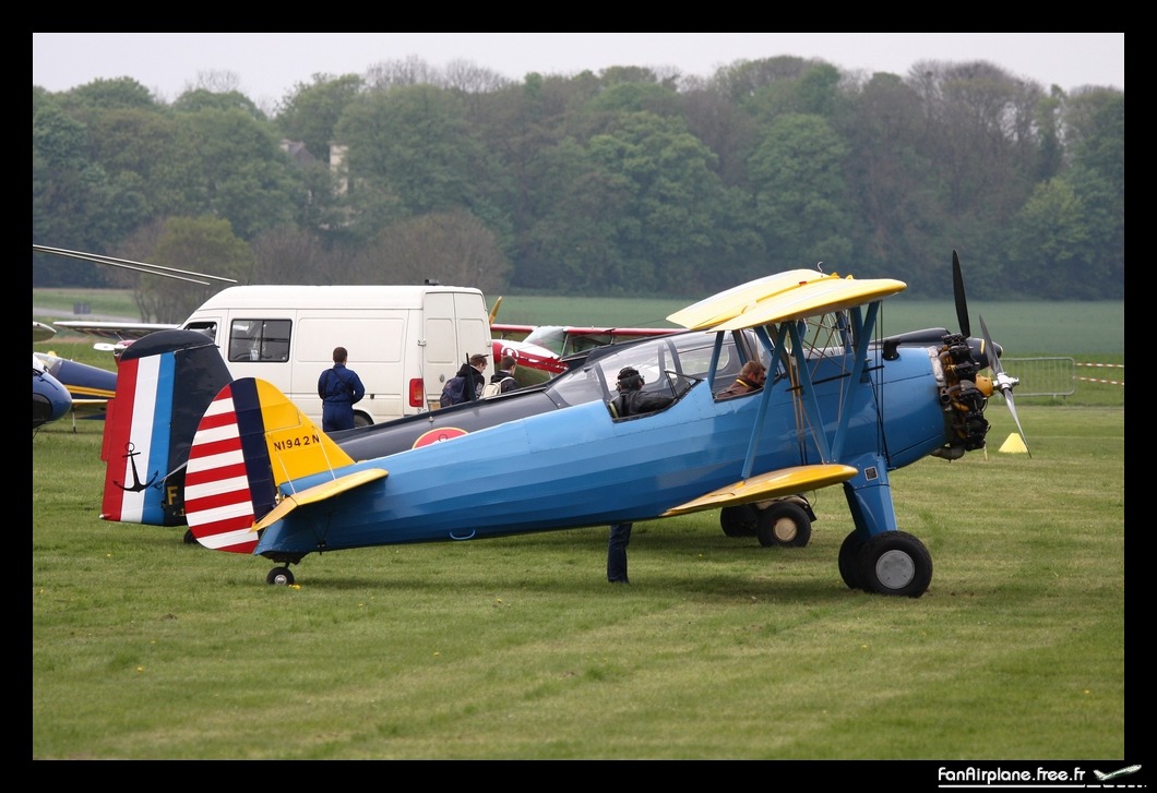 Boeing PT-17 Kaydet (A75N1) - N1942N