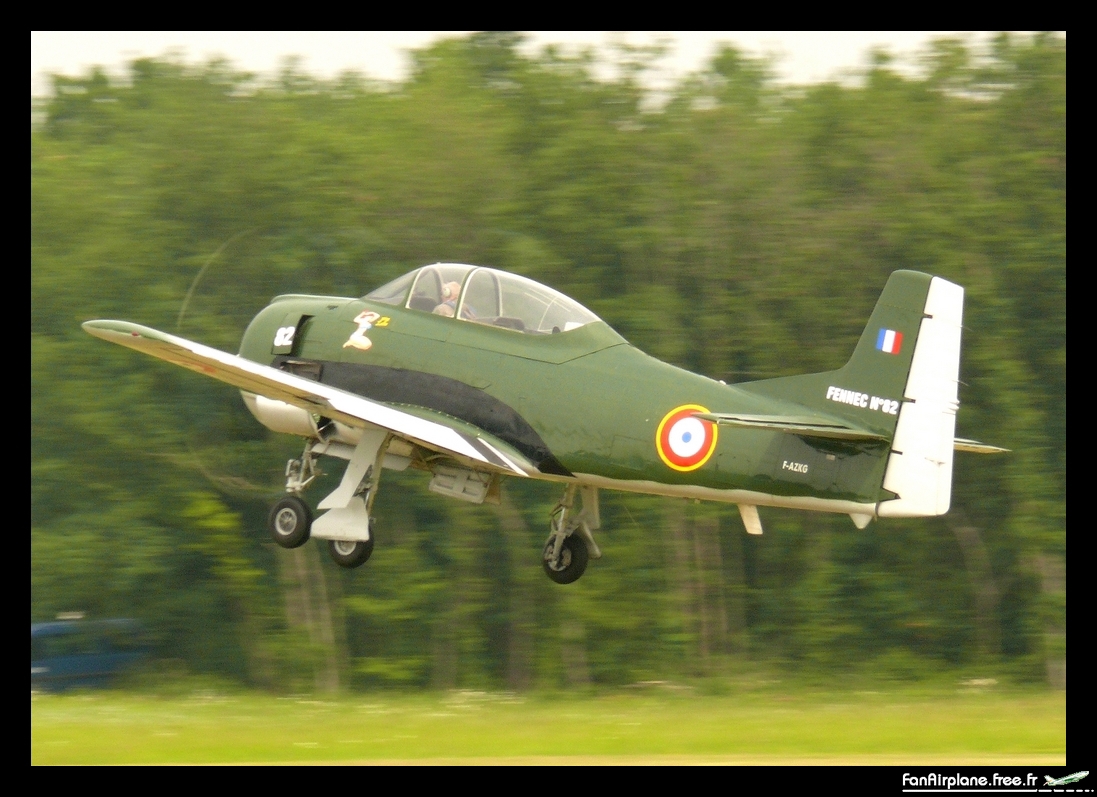 North American T-28A Fennec - F-AZKG
