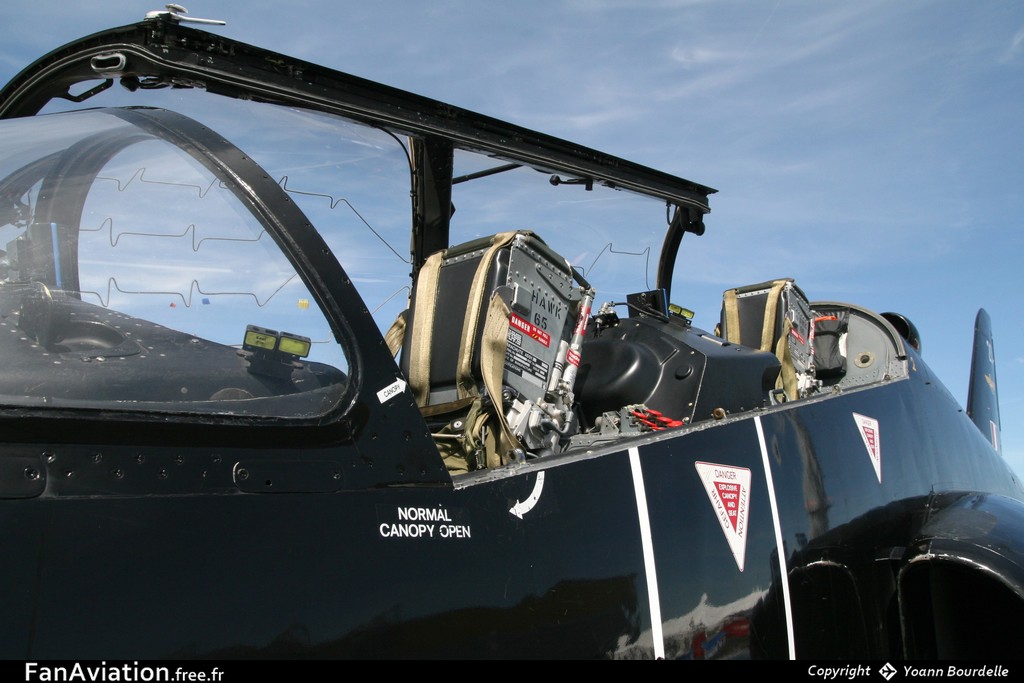 Hawker Siddeley Hawk T1A (HS-1182) - XX201