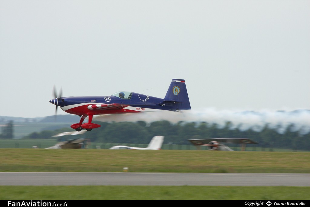 Extra 300SC - F-TGCI