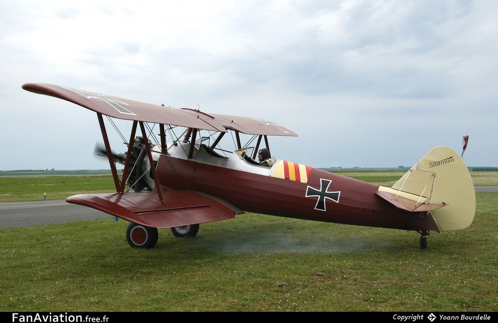 Boeing Stearman E75 - F-AZMZ