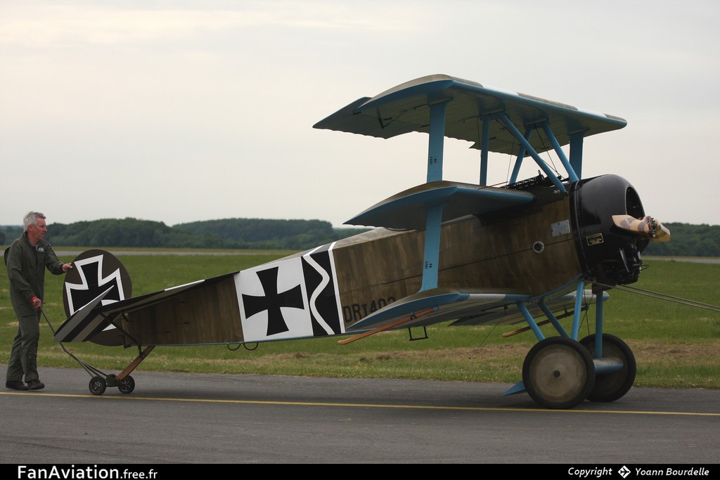 Fokker Dr-1 Replica - G-CDXR