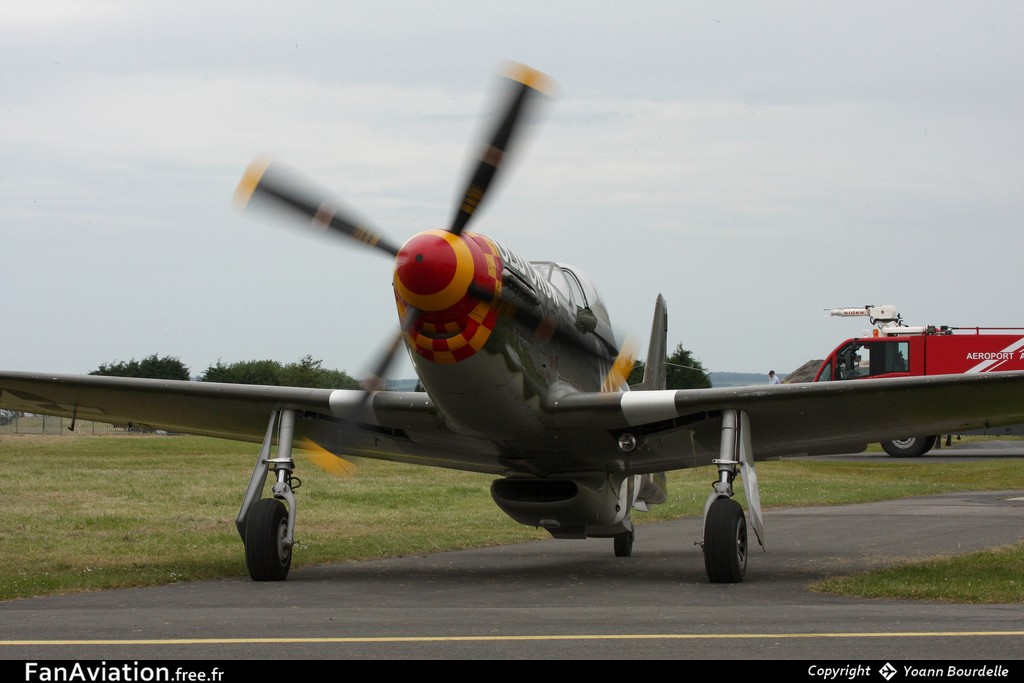 North American P-51D Mustang - N167F