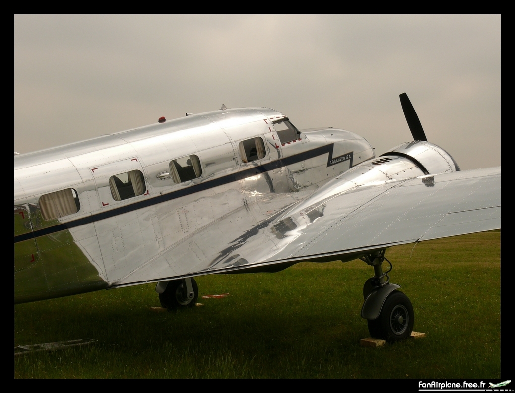 Lockheed 12 Electra - F-AZLL