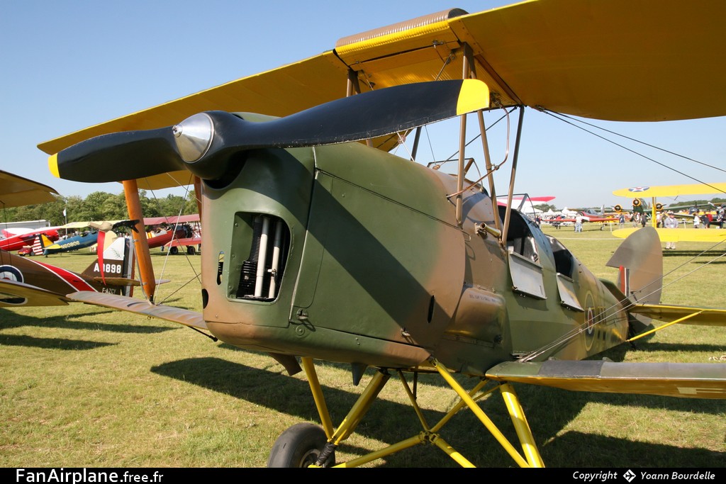 De Havilland DH-82 Tiger Moth - F-AZEI