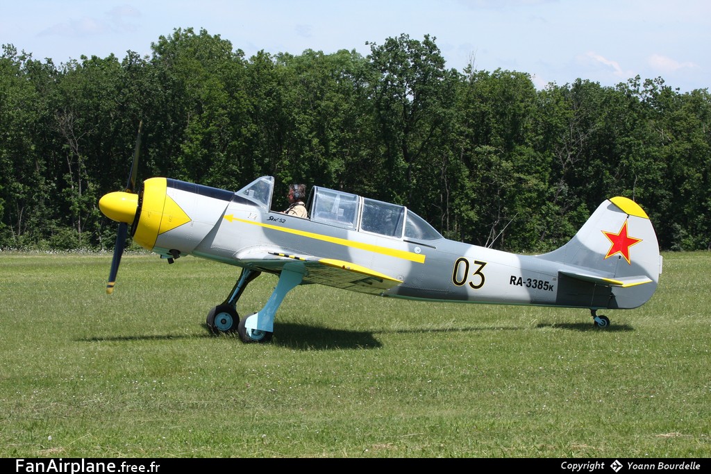 Yakovlev YAK-52 - RA-3385K