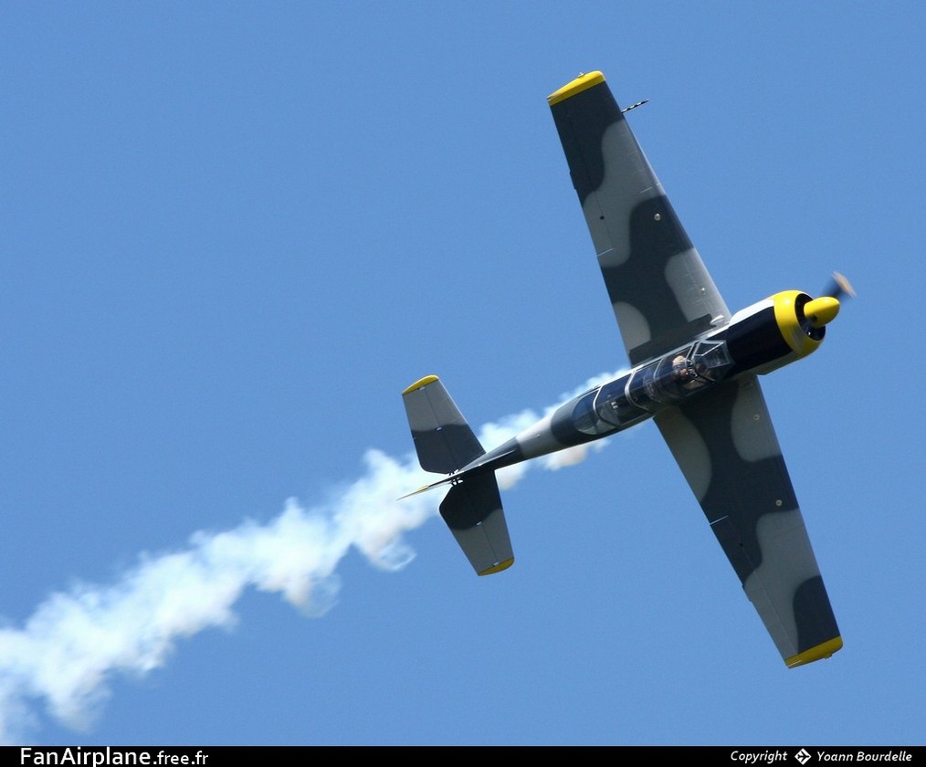 Yakovlev YAK-52 - RA-3385K
