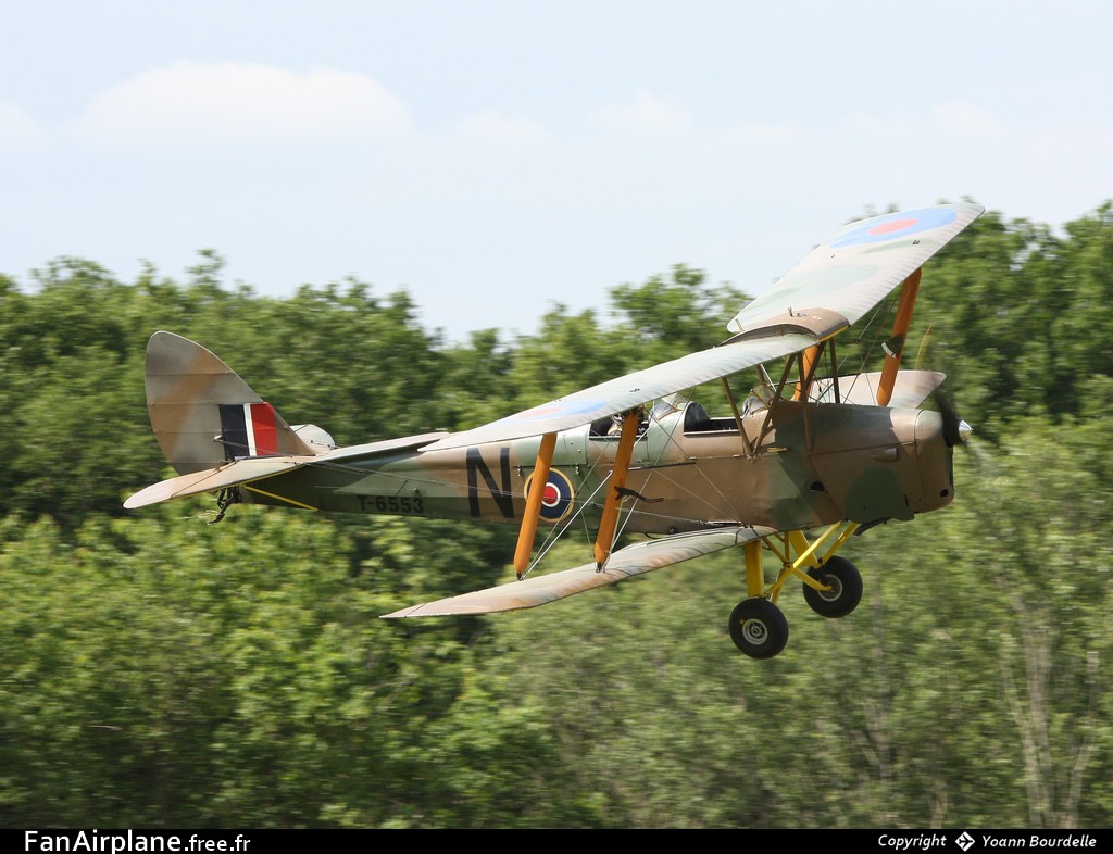 De Havilland DH-82 Tiger Moth - F-AZEI