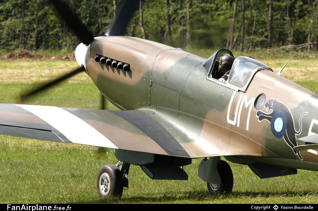 Supermarine 389 Spitfire PR19 - F-AZJS