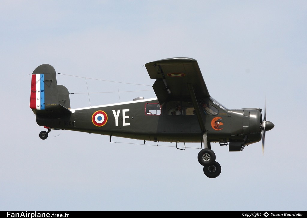 Max Holste MH-1521 Broussard - F-GGCN
