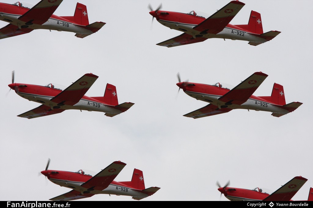Pilatus PC-7 - PC-7 TEAM