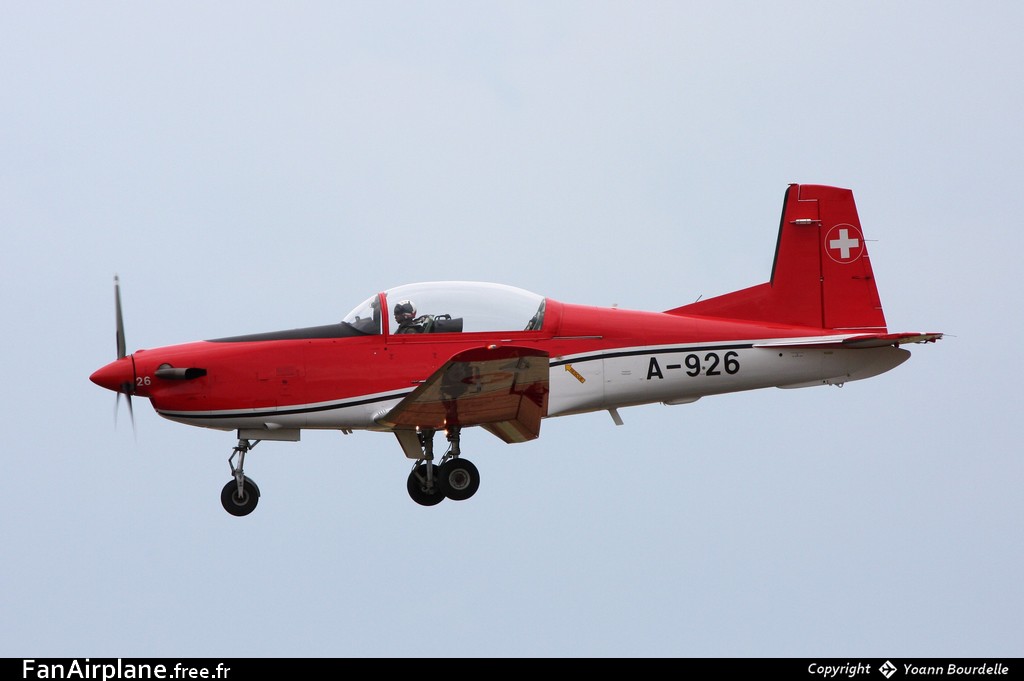 Pilatus PC-7 - A-926