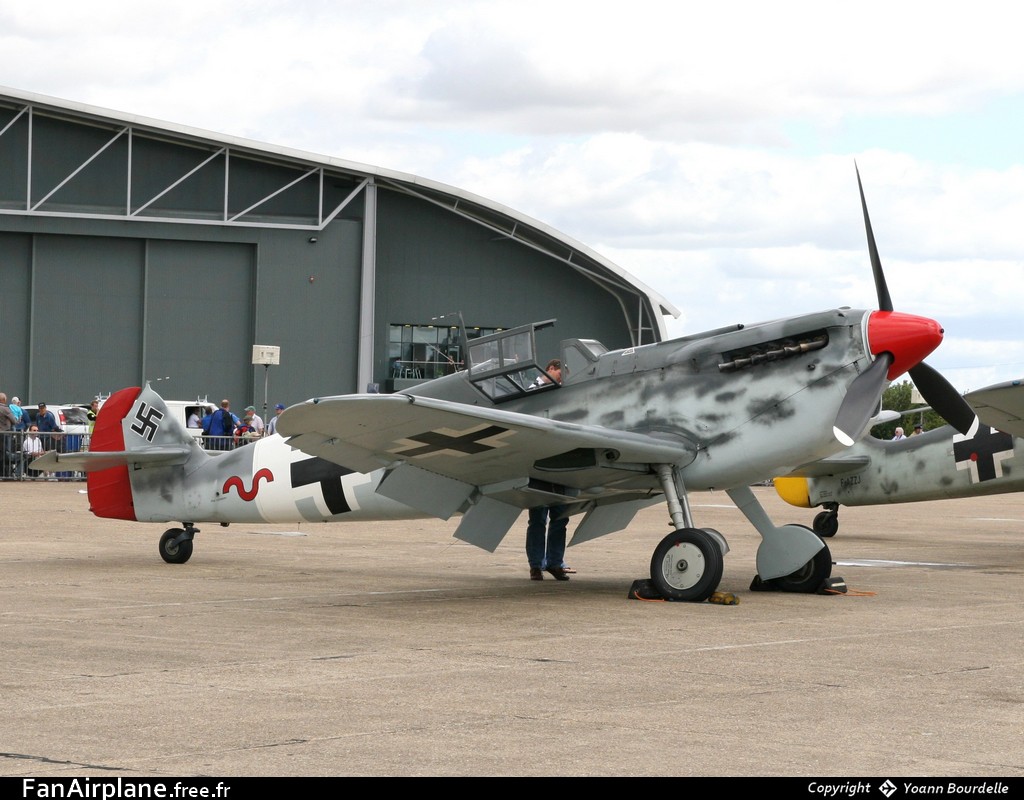 Hispano HA-1112-M1L Buchon - G-BWUE