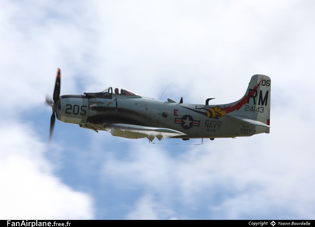 Douglas A-1D Skyraider (AD-4N) - F-AZDP