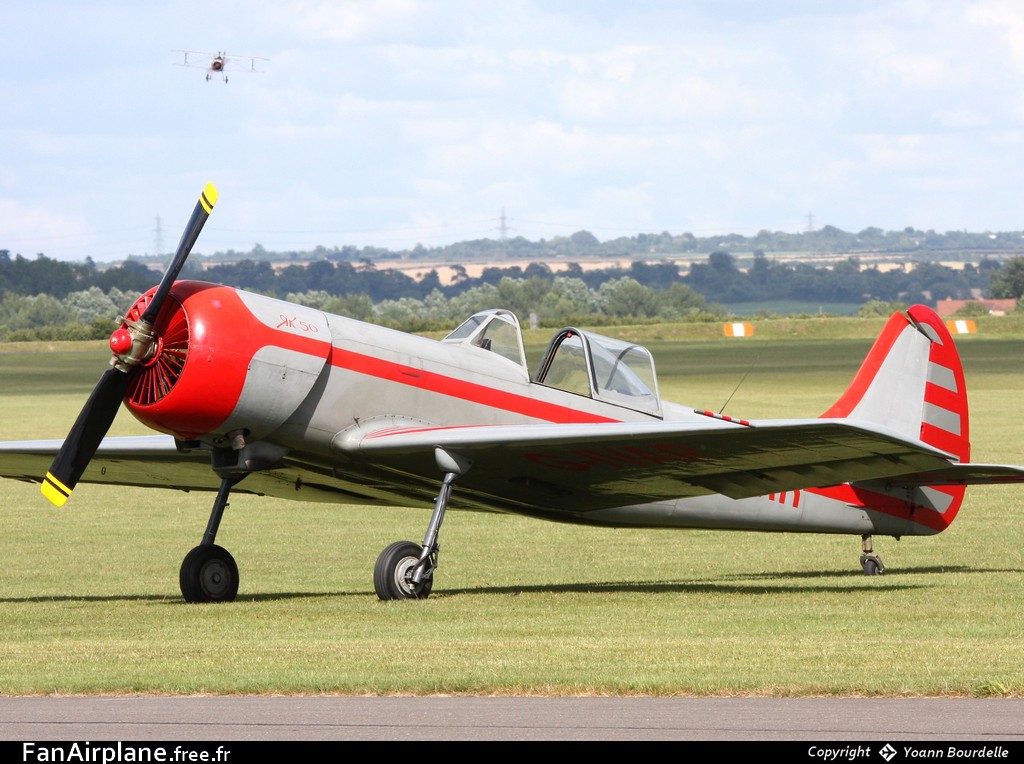 Yakovlev YAK-50 - G-IVAR