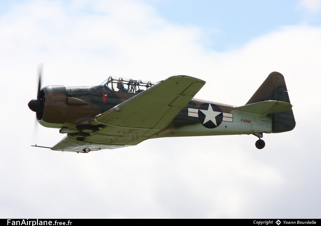 North American T-6G Texan - F-AZAU