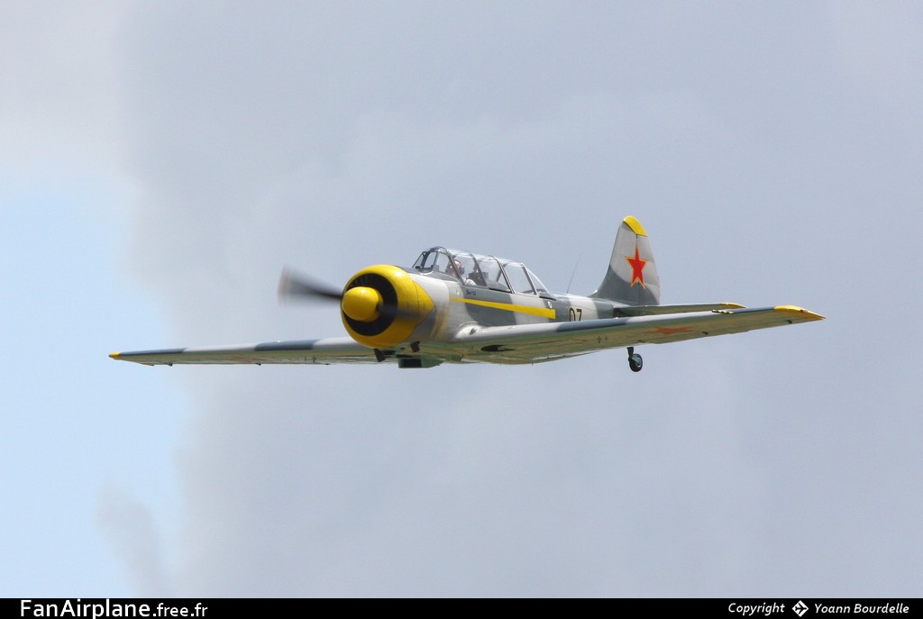 Yakovlev YAK-52 - RA-3385K