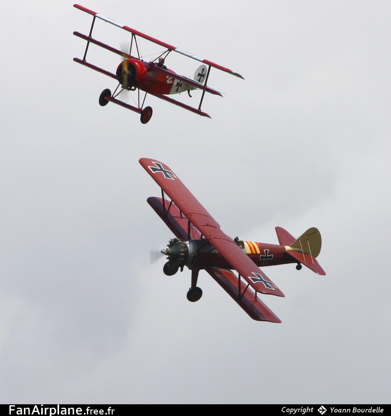 Fokker Dr-1 Replica - F-AZAQ
