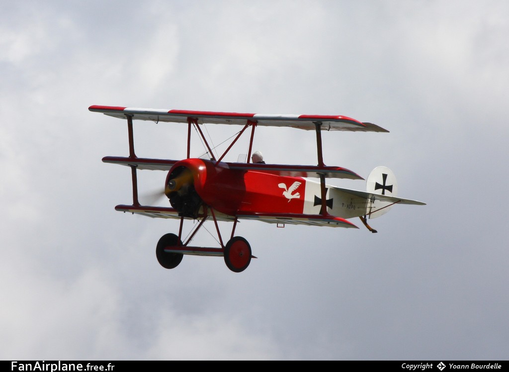 Fokker Dr-1 Replica - F-AZAQ