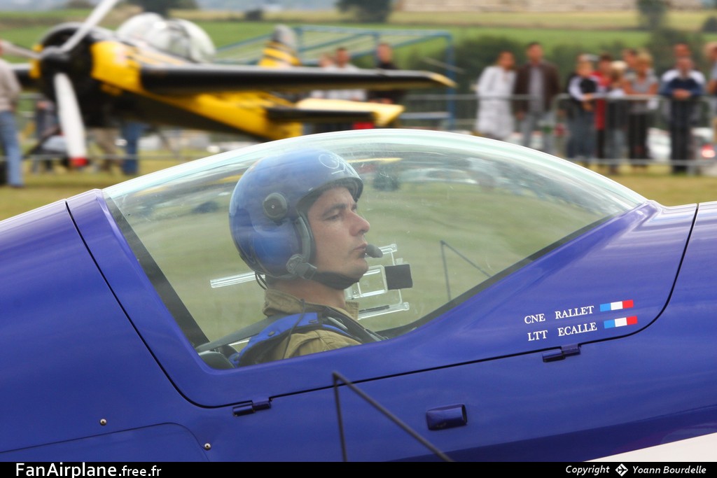 Extra 300SC - F-TGCI