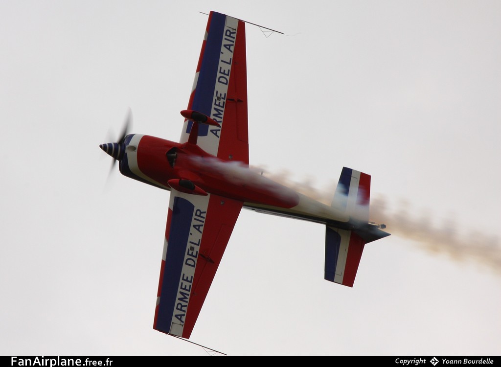 Extra 300SC - F-TGCI