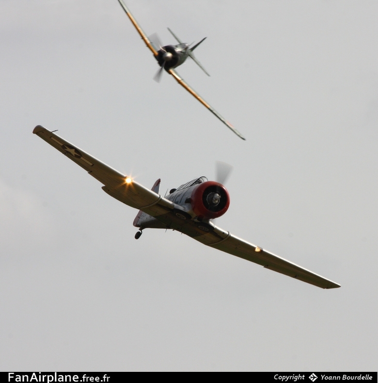 North American AT-6C Texan - F-AZBE