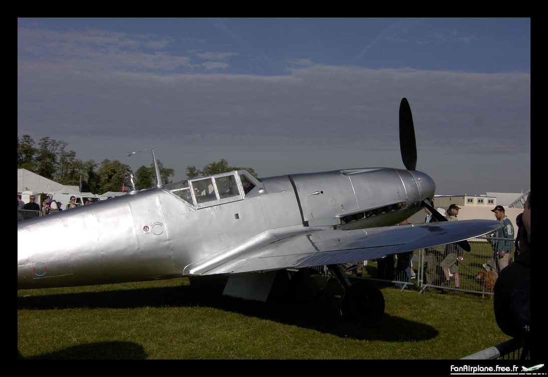 Messerschmitt Bf 109G-2 - -