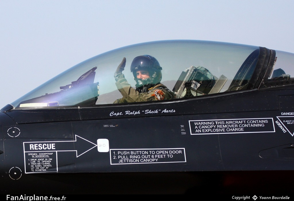 Fokker F-16AM Fighting Falcon - J-015