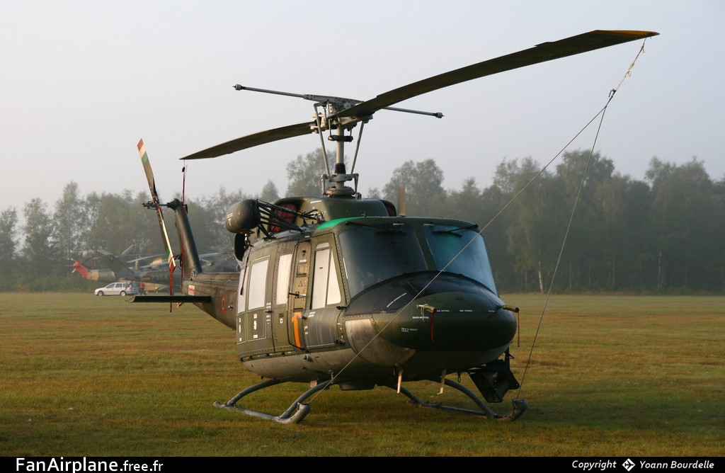 Agusta AB-212AM - MM81148