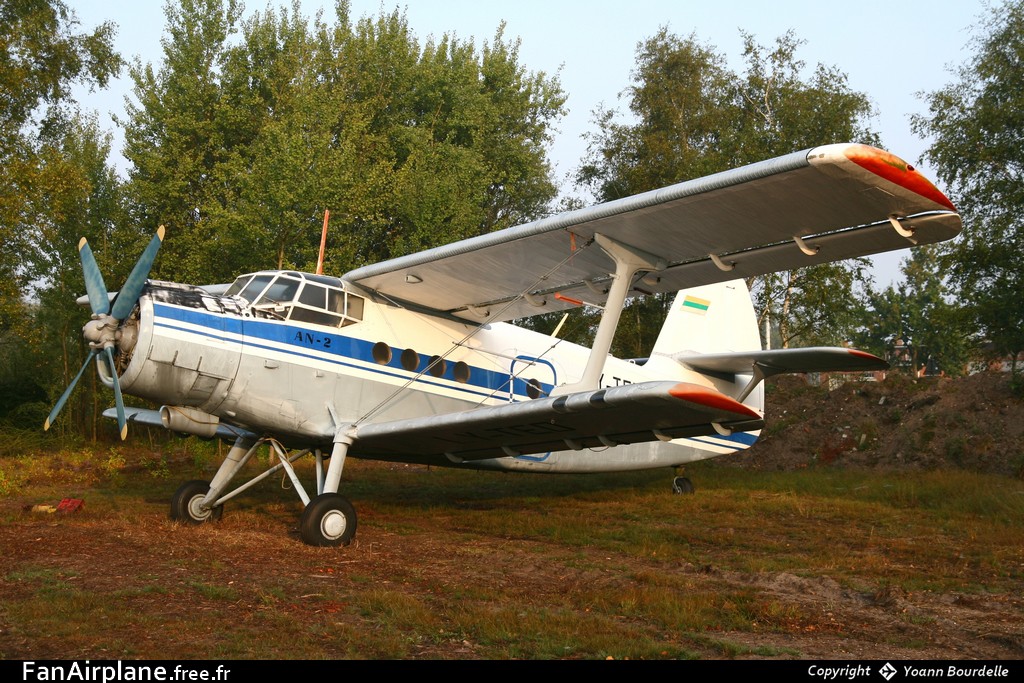 Antonov An-2 - LY-TED