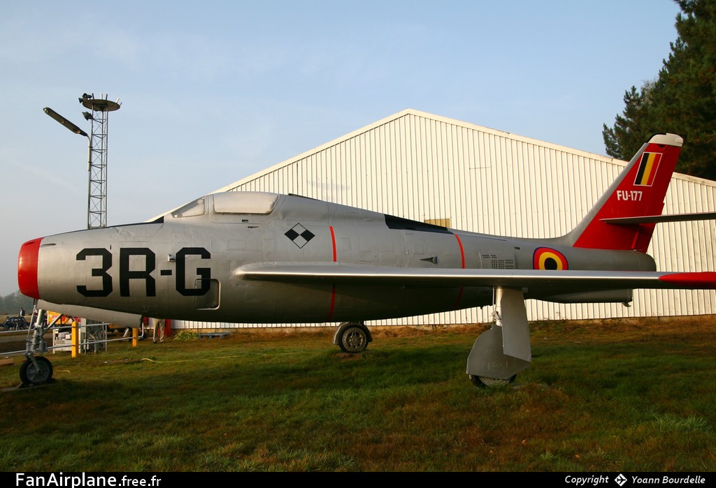 Republic F-84F Thunderstreak - FU-177