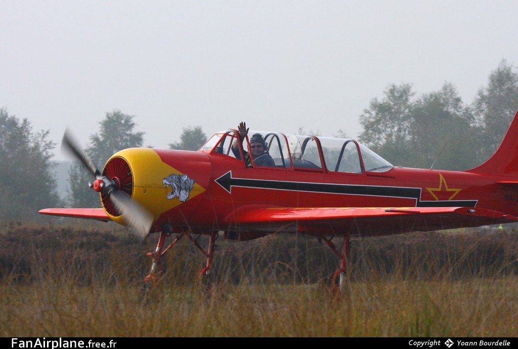Bacau Yak-52 - RA-3085K
